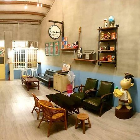 巷弄內的老宅 Hotel Pingtung Ngoại thất bức ảnh