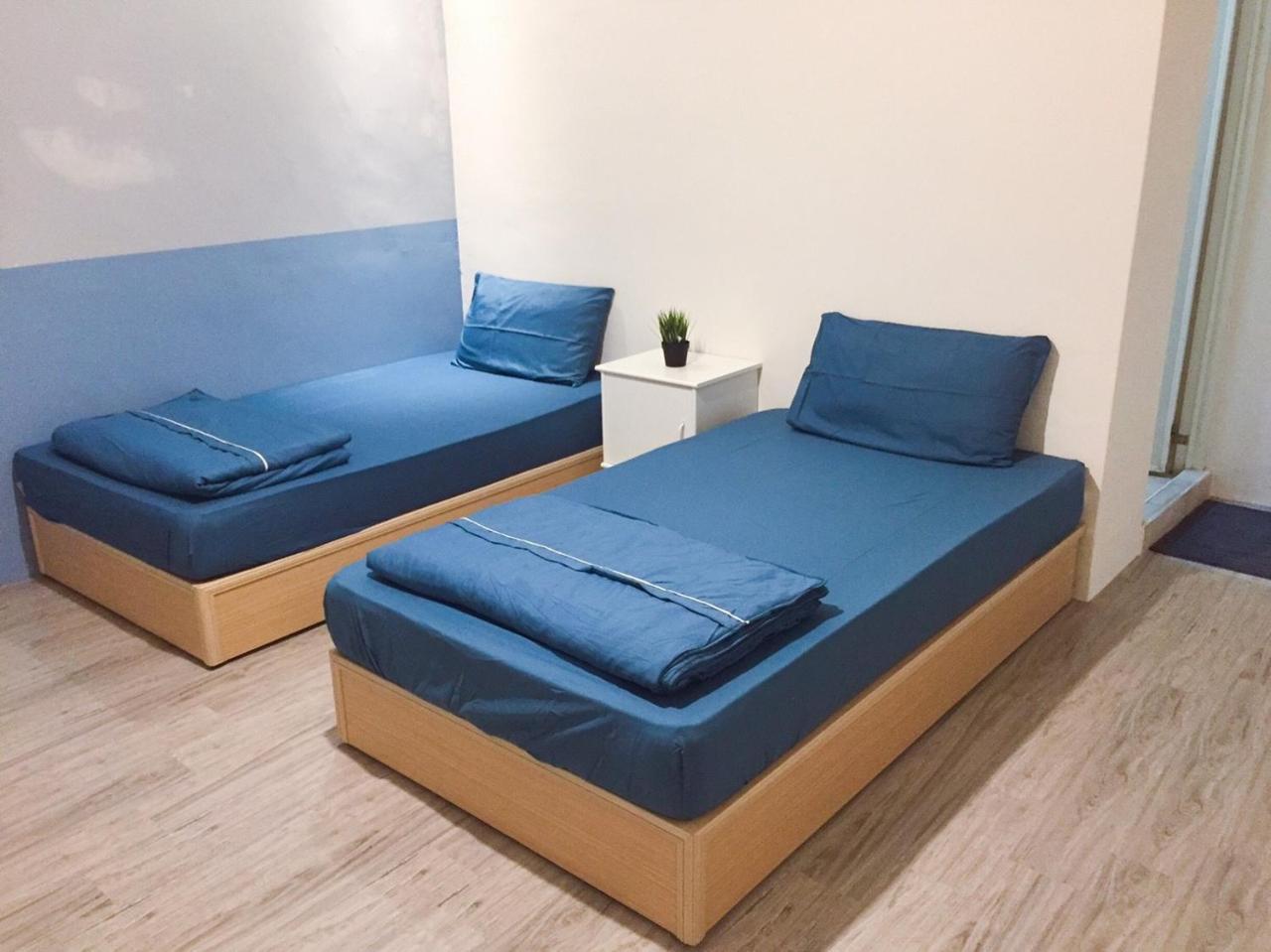 巷弄內的老宅 Hotel Pingtung Ngoại thất bức ảnh