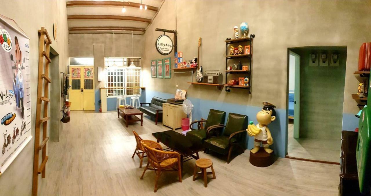 巷弄內的老宅 Hotel Pingtung Ngoại thất bức ảnh